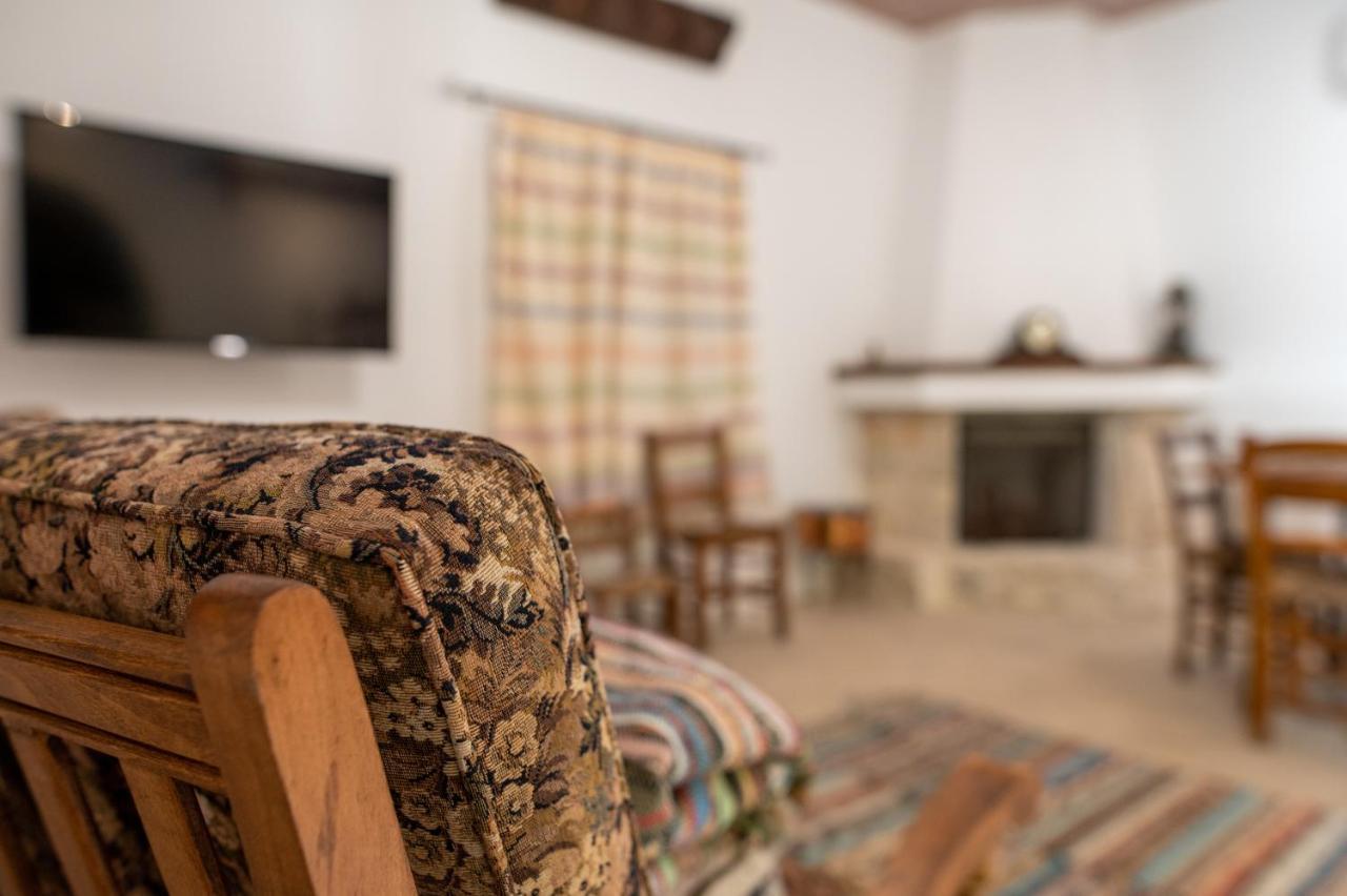 Droshia Traditional Homes, Coco-Mat Full Experience Dhrousha Ngoại thất bức ảnh